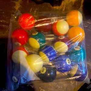Pool balls